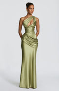 Elegante vestido de noche tipo sirena